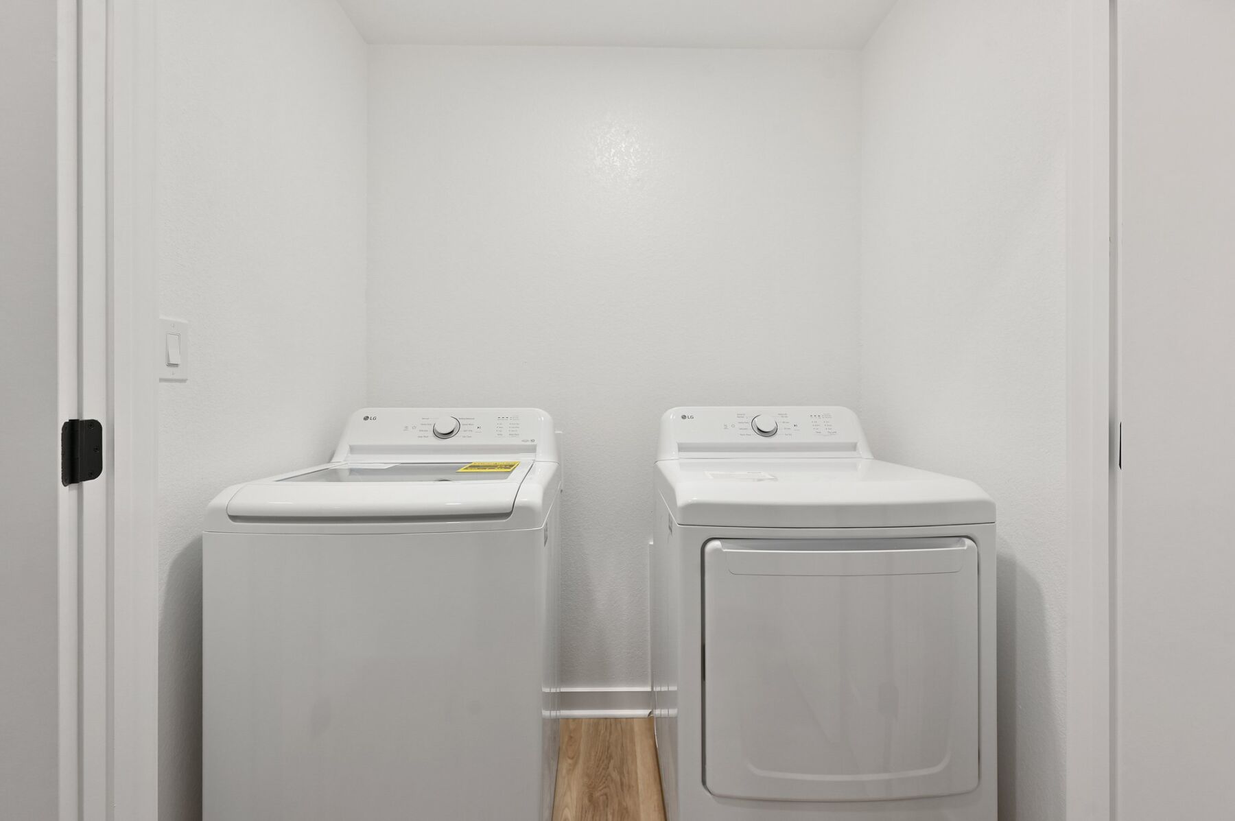 Cypress - Laundry Room